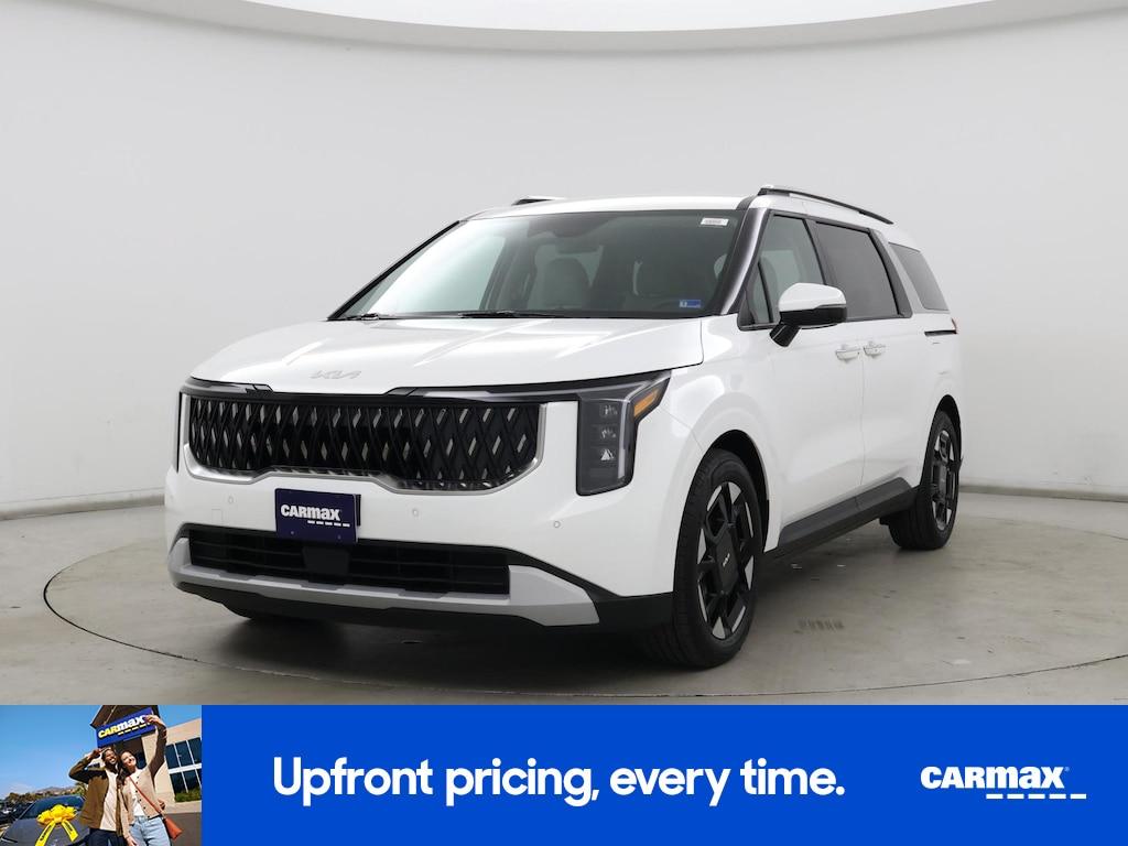 used 2025 Kia Carnival car, priced at $40,998