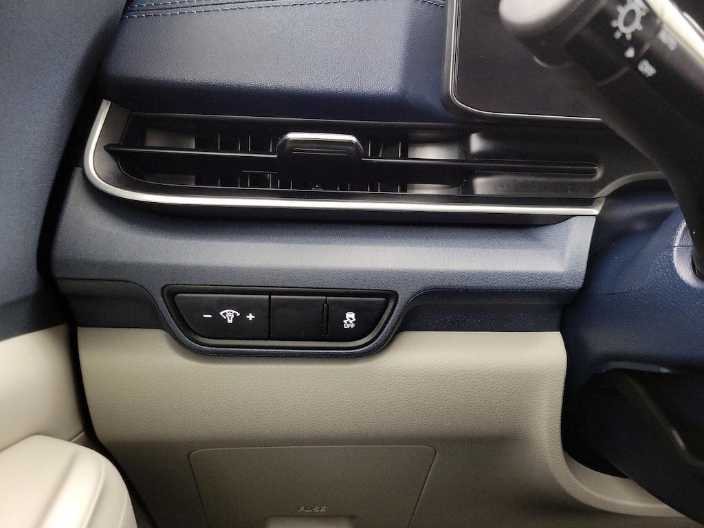 used 2025 Kia Carnival car, priced at $40,998