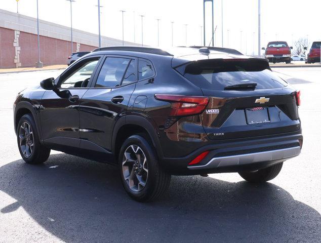 used 2024 Chevrolet Trax car, priced at $20,900