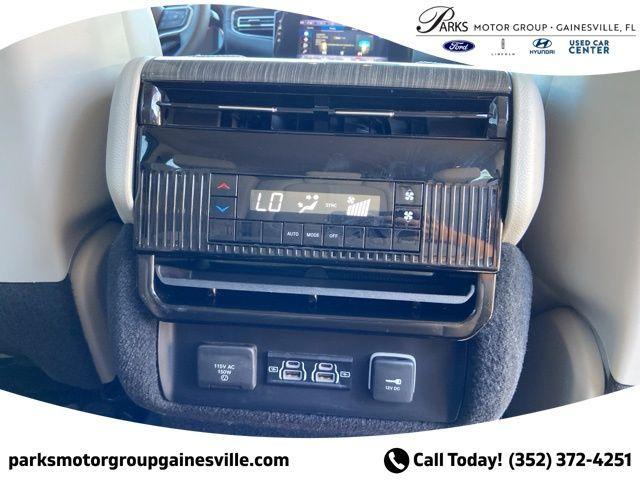 used 2022 Jeep Wagoneer car, priced at $41,494