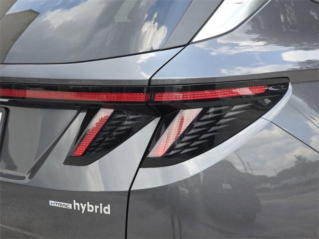 new 2025 Hyundai TUCSON Hybrid car, priced at $31,997