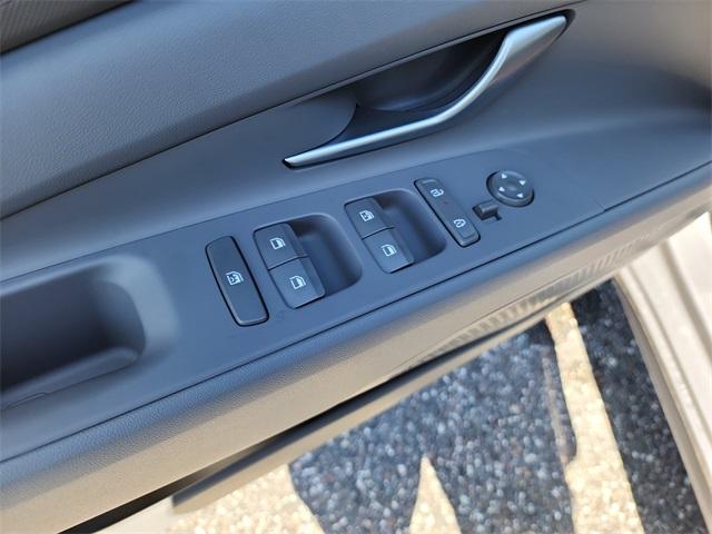 new 2025 Hyundai ELANTRA HEV car, priced at $23,021