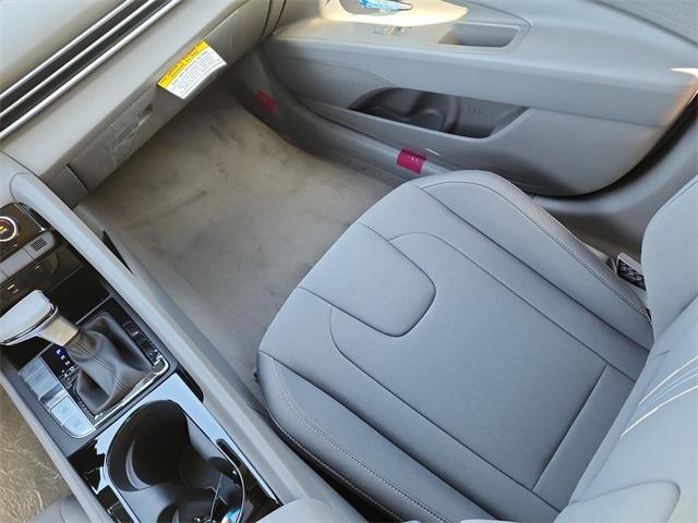 new 2025 Hyundai ELANTRA HEV car, priced at $23,021