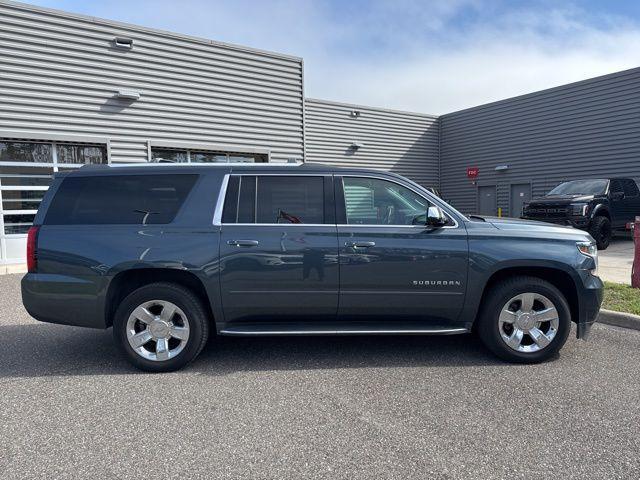 used 2019 Chevrolet Suburban car, priced at $35,976
