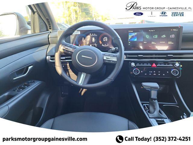 new 2025 Hyundai Tucson car, priced at $35,064