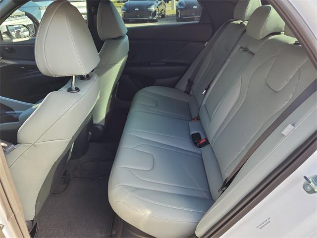 new 2025 Hyundai ELANTRA HEV car, priced at $30,162