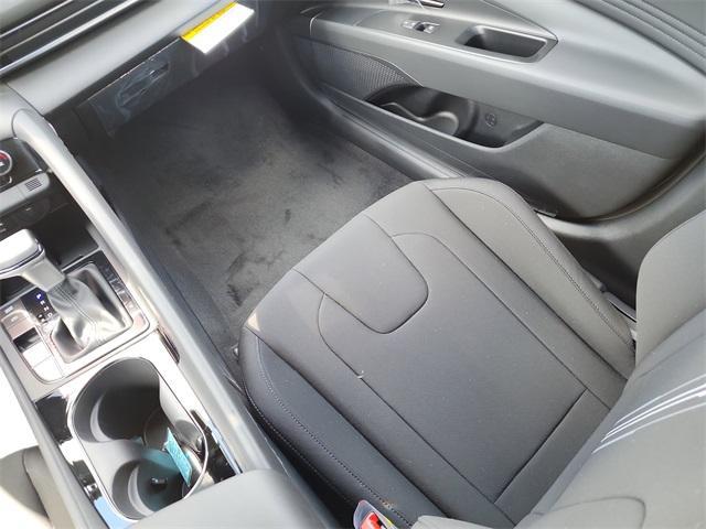 new 2025 Hyundai ELANTRA HEV car, priced at $24,929