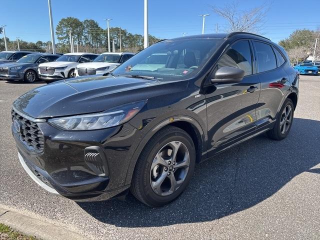 used 2023 Ford Escape car, priced at $19,924