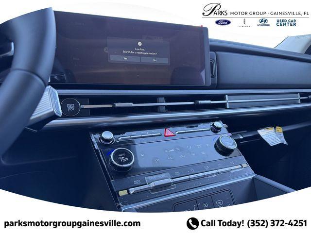 new 2025 Hyundai Santa Fe car, priced at $39,400