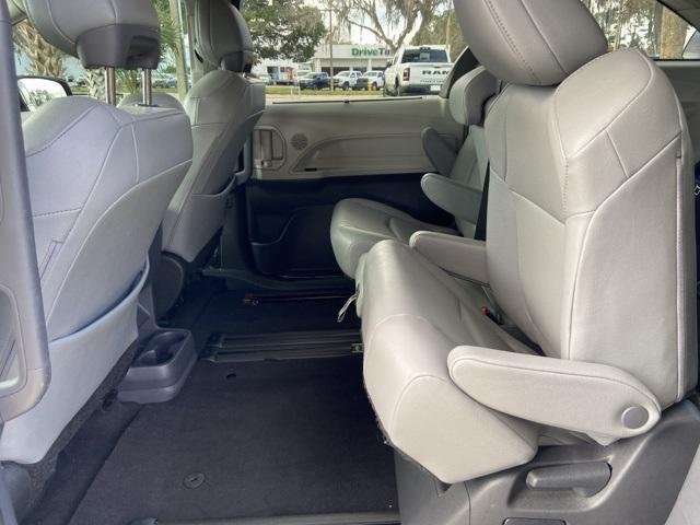 used 2024 Toyota Sienna car, priced at $37,572