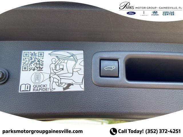 used 2023 Toyota Highlander car, priced at $40,761