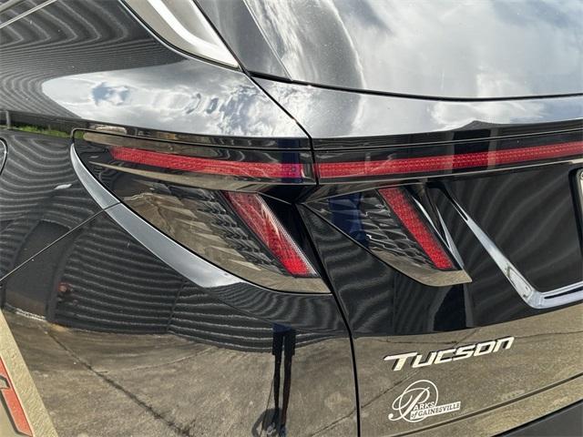 new 2024 Hyundai TUCSON Hybrid car, priced at $33,997
