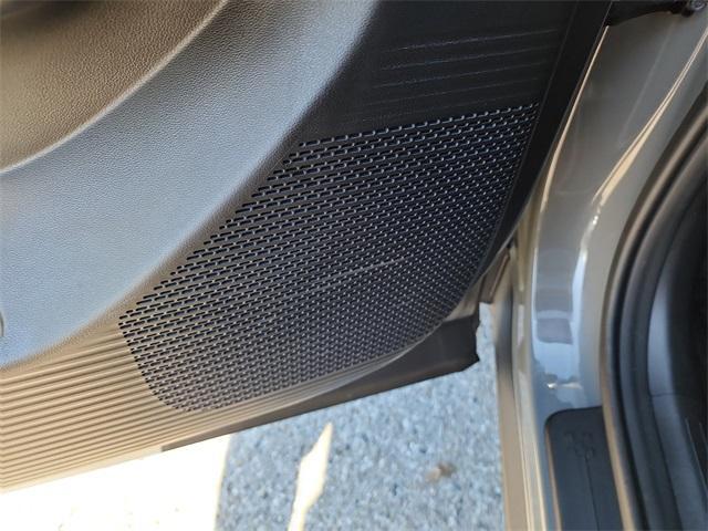 new 2025 Hyundai Santa Fe car, priced at $40,267