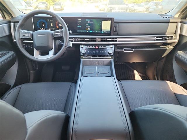 new 2025 Hyundai Santa Fe car, priced at $40,267