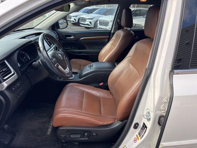 used 2017 Toyota Highlander car, priced at $18,586