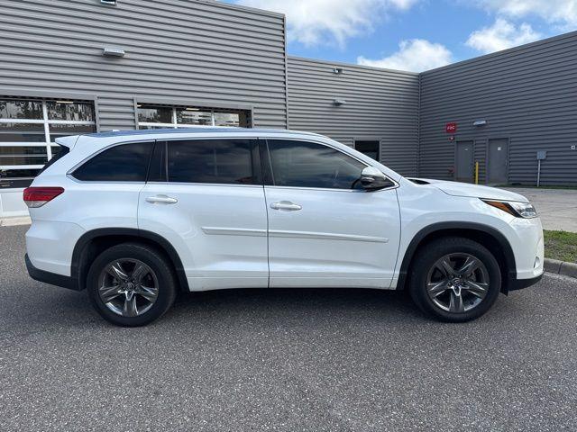 used 2017 Toyota Highlander car, priced at $18,586