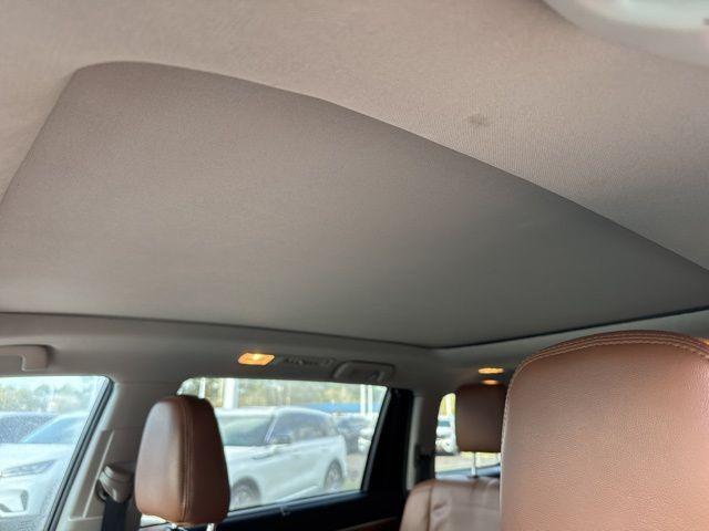 used 2017 Toyota Highlander car, priced at $18,586