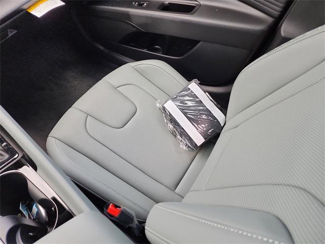 new 2025 Hyundai ELANTRA HEV car, priced at $30,118