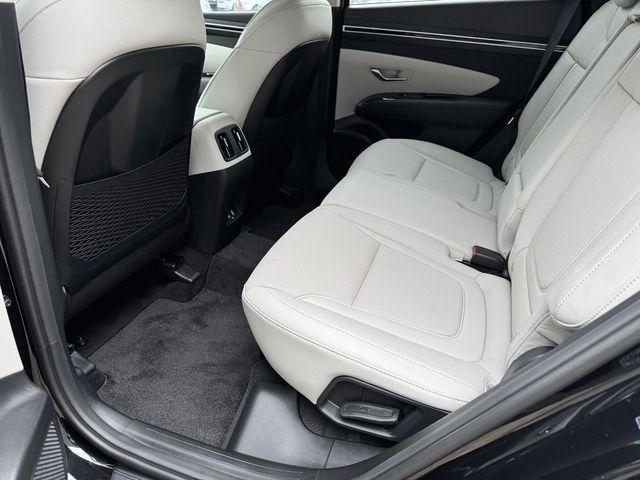 new 2024 Hyundai TUCSON Hybrid car, priced at $30,857