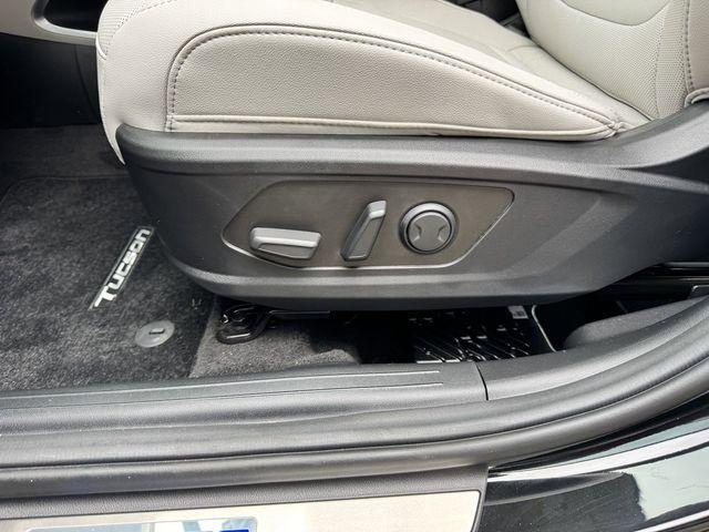 new 2024 Hyundai TUCSON Hybrid car, priced at $30,857