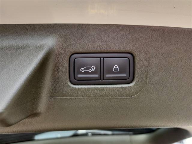 new 2025 Hyundai SANTA FE HEV car, priced at $48,105