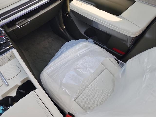 new 2025 Hyundai SANTA FE HEV car, priced at $48,105