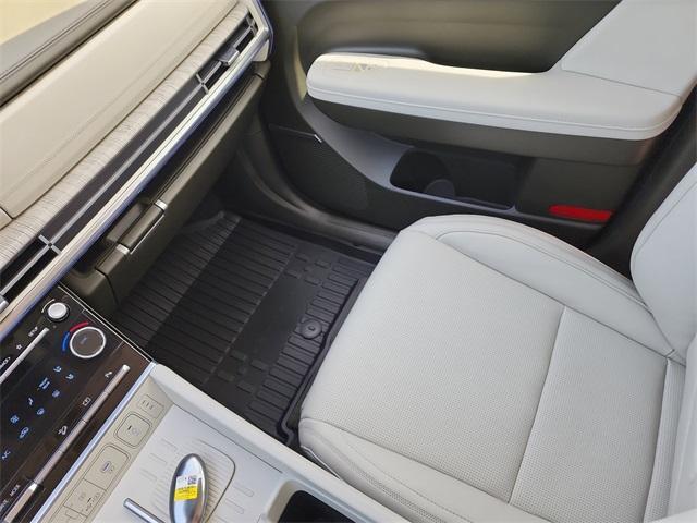 new 2025 Hyundai SANTA FE HEV car, priced at $47,415