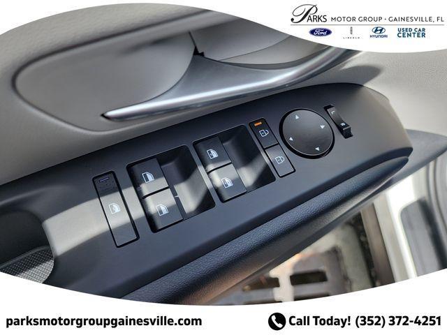 new 2025 Hyundai TUCSON Hybrid car, priced at $36,769