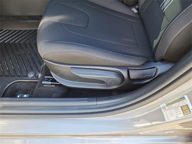 new 2025 Hyundai ELANTRA HEV car, priced at $27,388