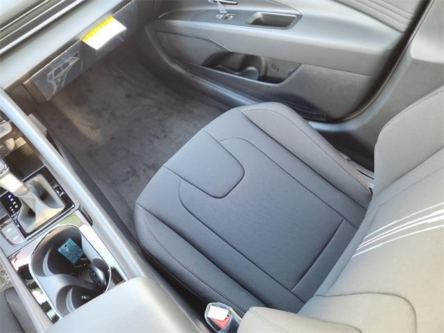 new 2025 Hyundai ELANTRA HEV car, priced at $27,935