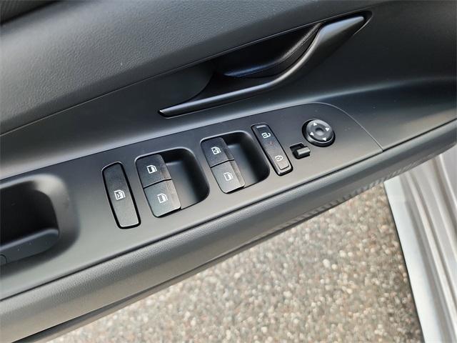 new 2025 Hyundai Elantra car, priced at $27,067