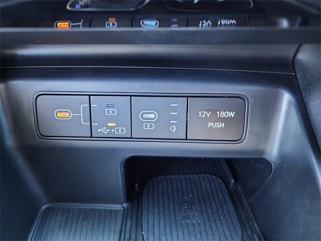 new 2025 Hyundai Tucson car, priced at $33,028