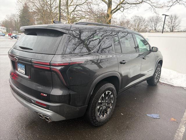 used 2024 Chevrolet Traverse car, priced at $42,595