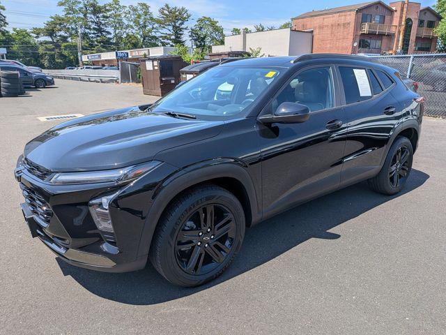 used 2024 Chevrolet Trax car, priced at $22,900