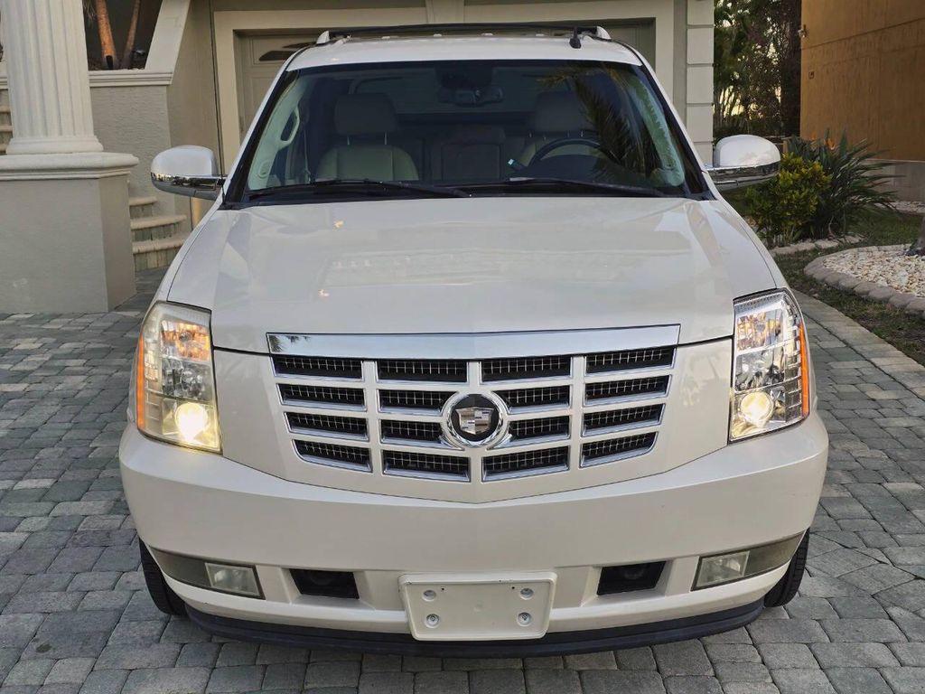 used 2007 Cadillac Escalade EXT car, priced at $27,999