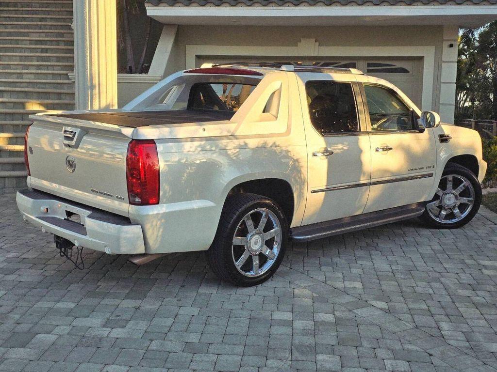 used 2007 Cadillac Escalade EXT car, priced at $27,999