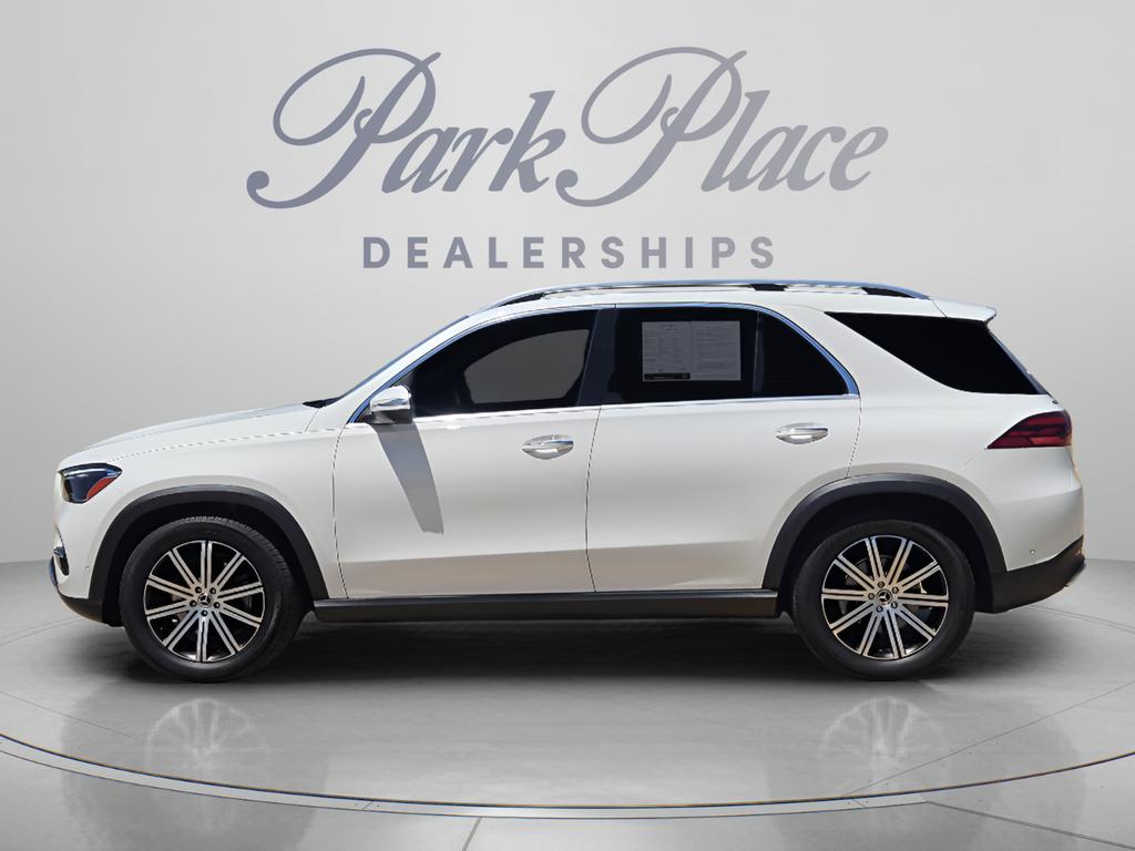 Mercedes-Benz GLE view 2