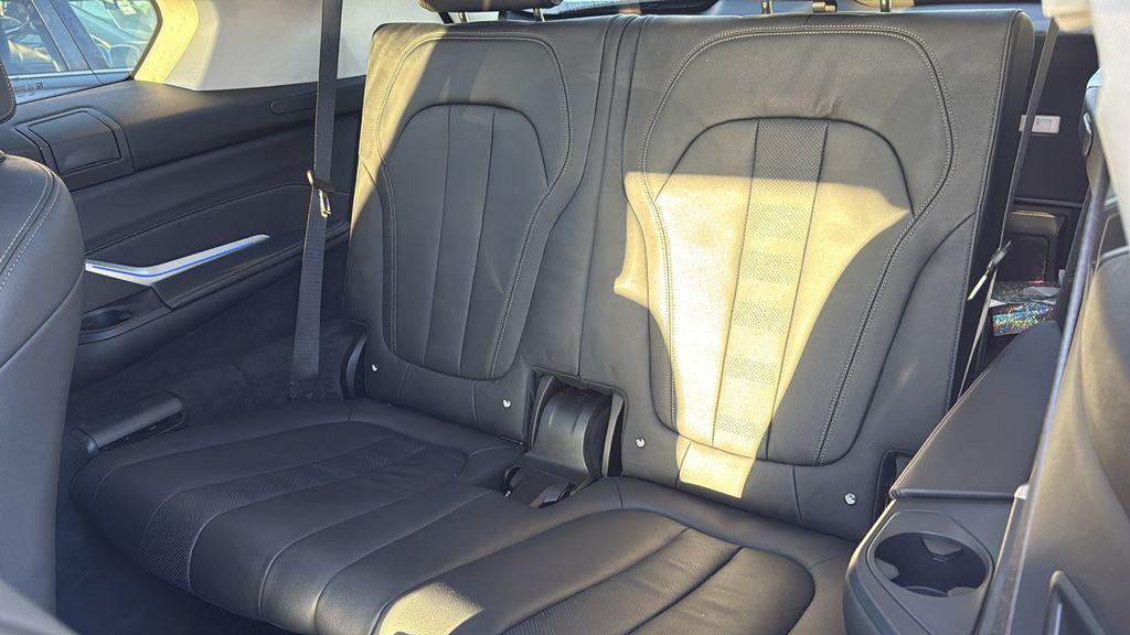 used 2021 BMW X7 car, priced at $35,791