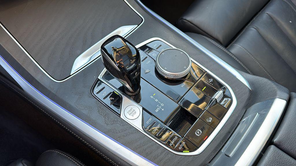 used 2021 BMW X7 car, priced at $35,791