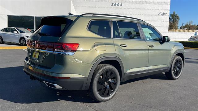 new 2026 Volkswagen Atlas car, priced at $44,578