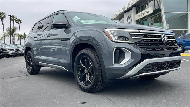 new 2025 Volkswagen Atlas car, priced at $41,429