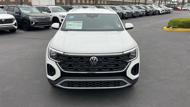 new 2025 Volkswagen Atlas Cross Sport car, priced at $39,201