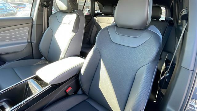 new 2025 Volkswagen ID.4 car, priced at $42,468