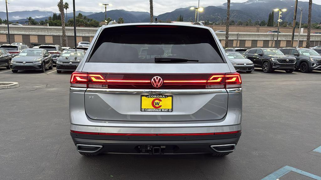 new 2026 Volkswagen Atlas car, priced at $44,009