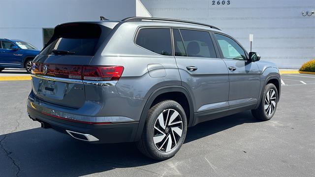 new 2025 Volkswagen Atlas car, priced at $39,287