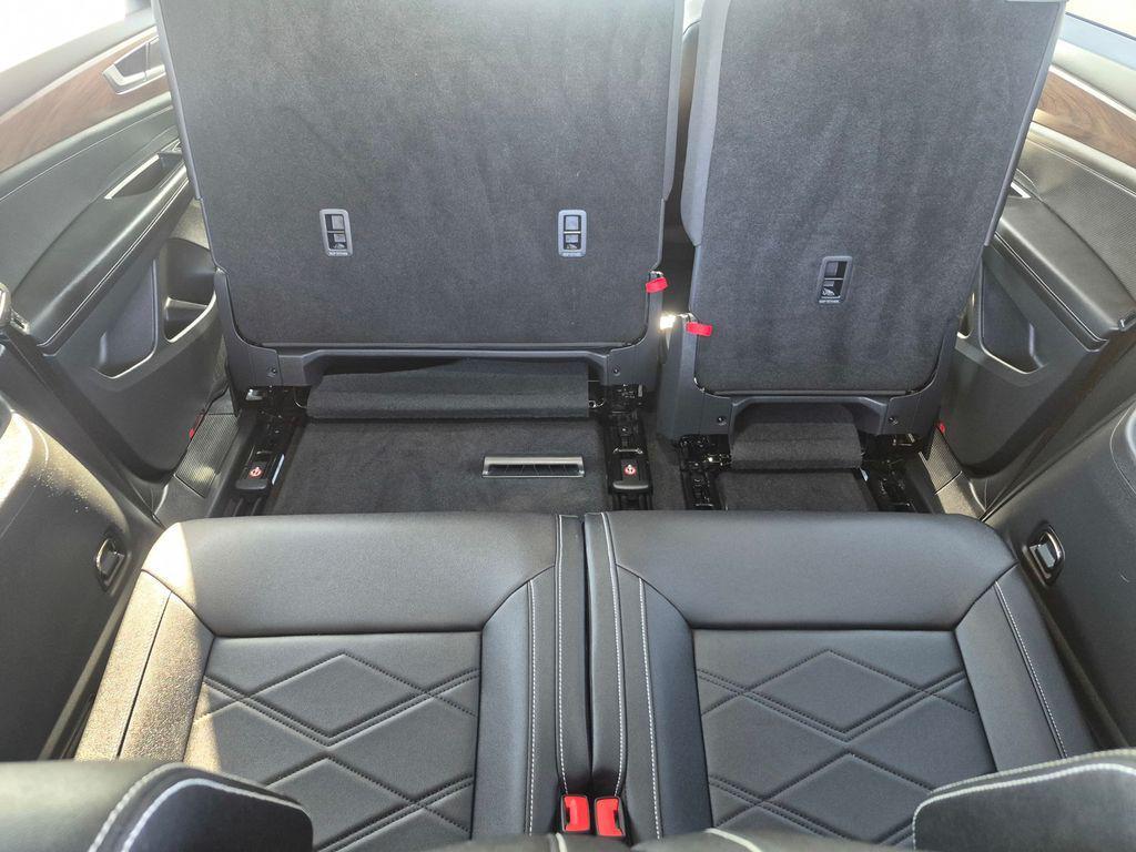 used 2025 Volkswagen Atlas car, priced at $31,083