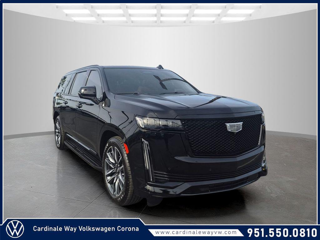 used 2022 Cadillac Escalade ESV car, priced at $70,898