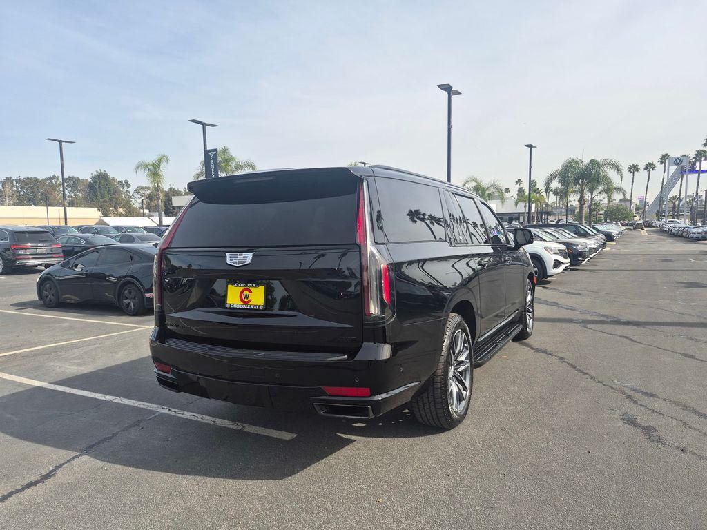used 2022 Cadillac Escalade ESV car, priced at $70,898