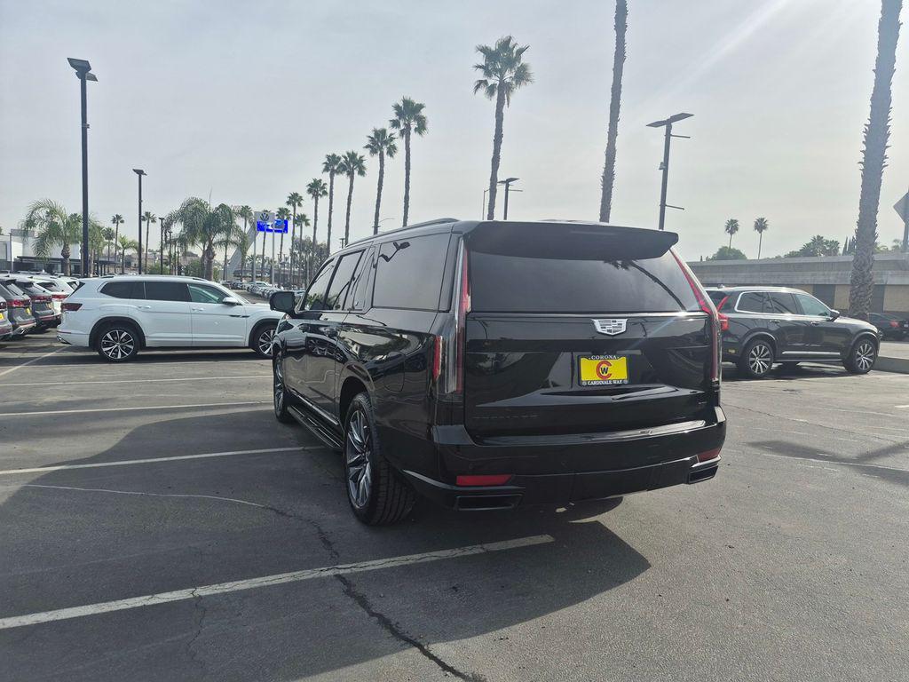 used 2022 Cadillac Escalade ESV car, priced at $70,898