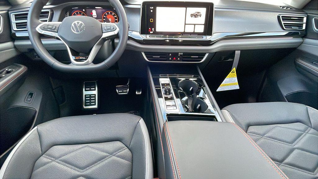 new 2026 Volkswagen Atlas car, priced at $48,817